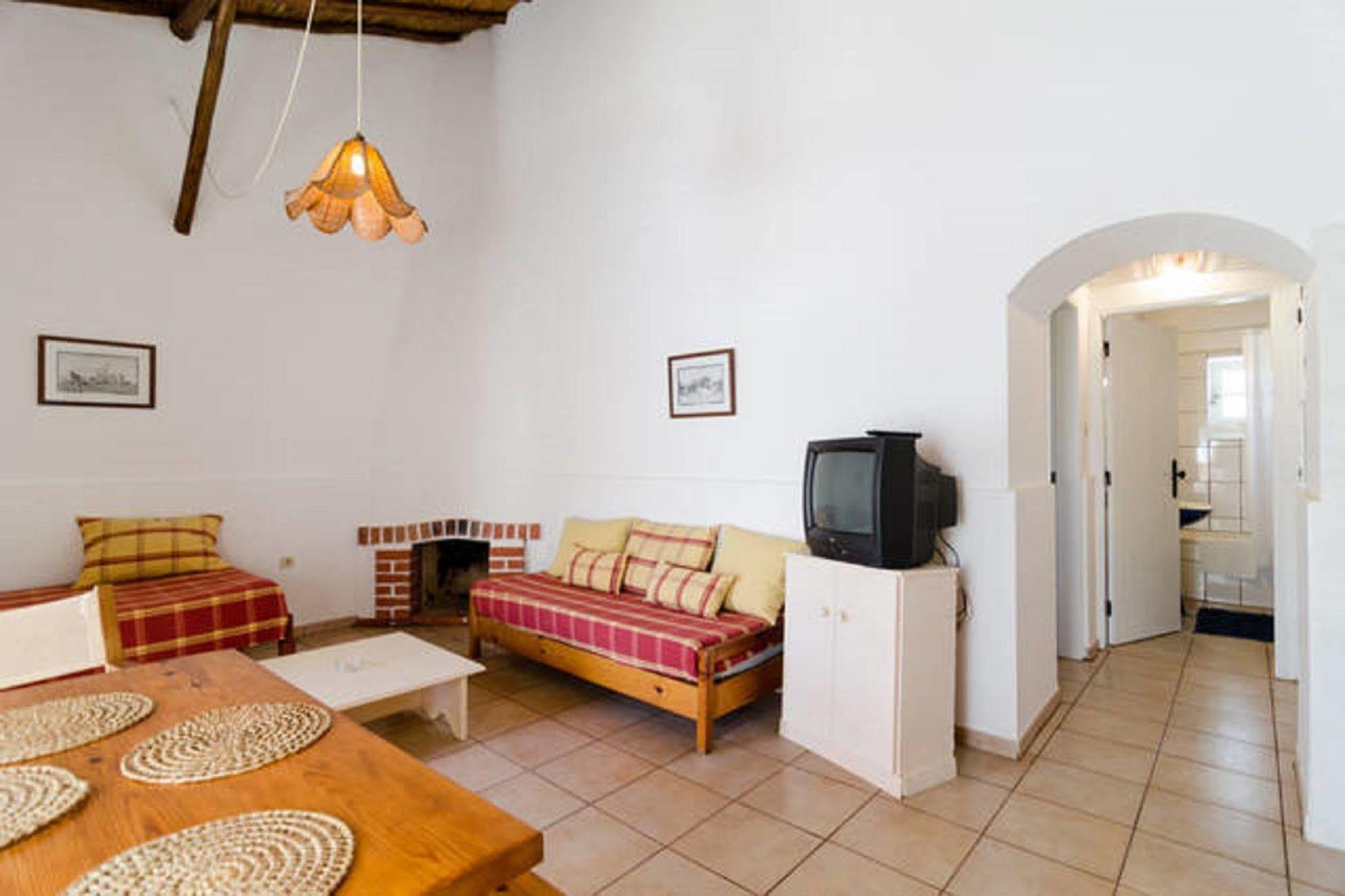 Quinta Do Lagar - By Portugalferias Guest House Albufeira Ngoại thất bức ảnh