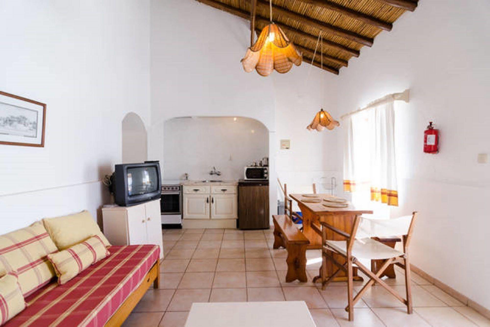 Quinta Do Lagar - By Portugalferias Guest House Albufeira Ngoại thất bức ảnh