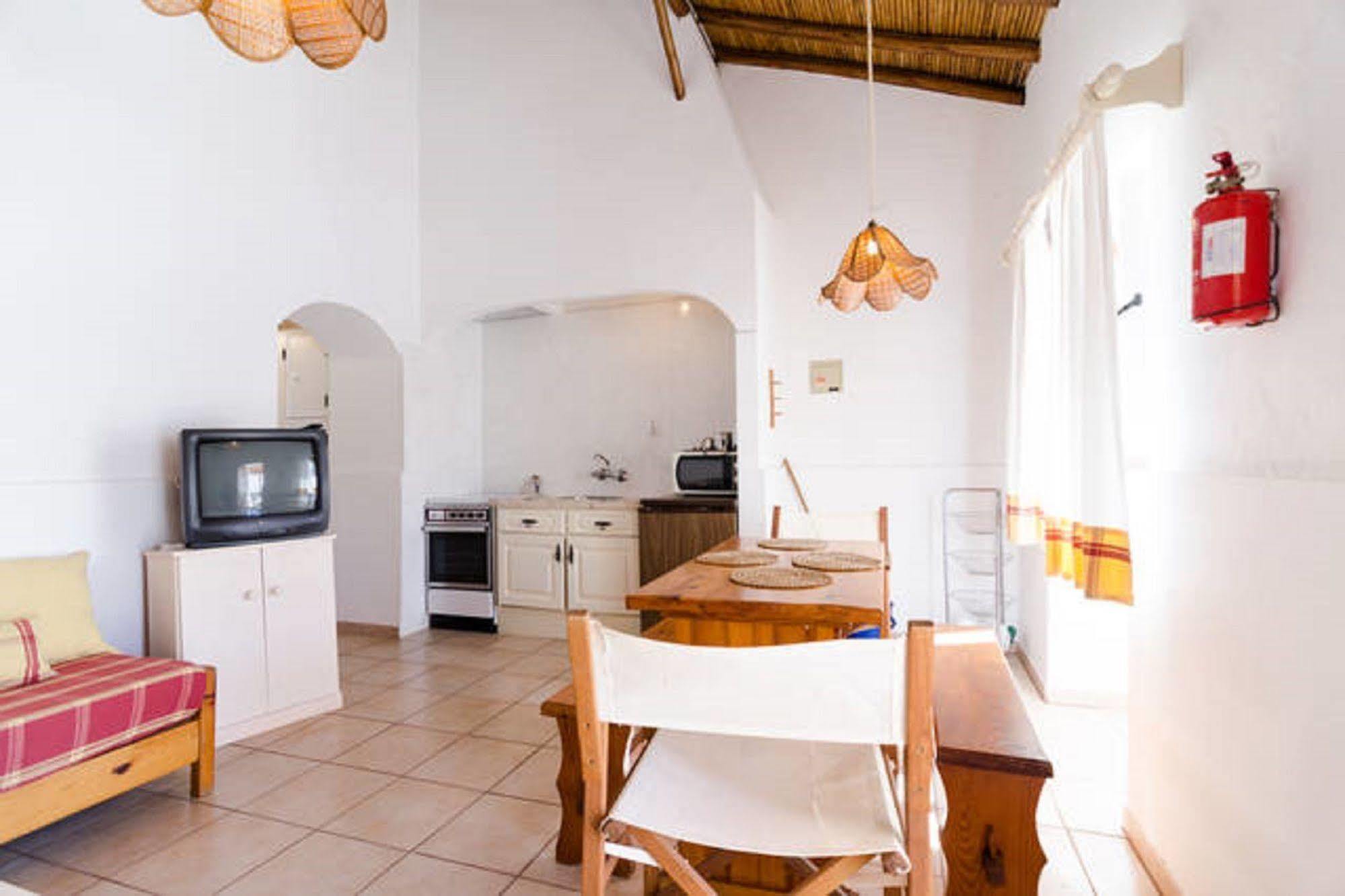 Quinta Do Lagar - By Portugalferias Guest House Albufeira Ngoại thất bức ảnh